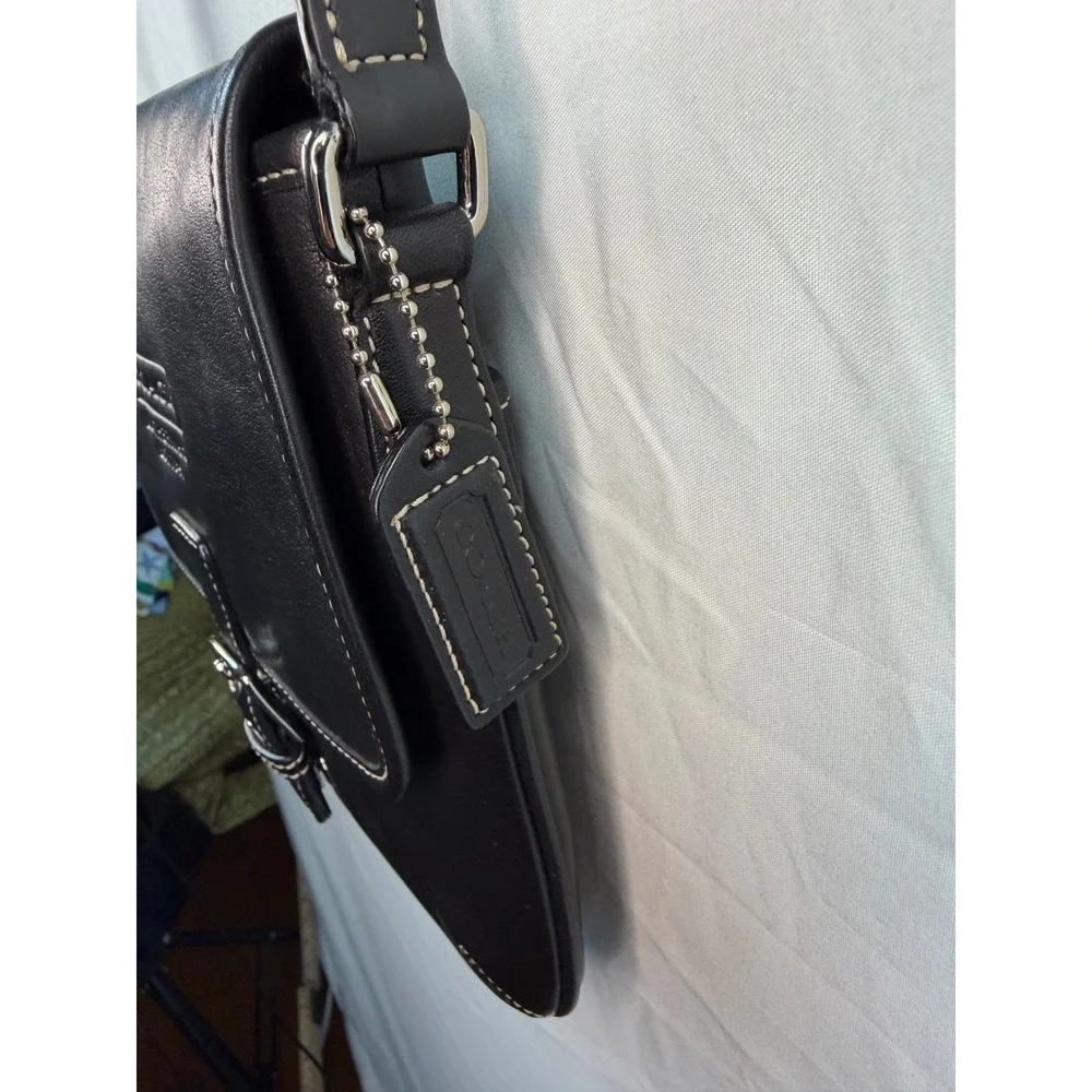 Coach‎ Black Leather Crossbody Messenger Bag F3D-9353 Glove Tanned Cowhide y2k